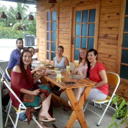Niya Nest Homestay Коччи Экстерьер фото