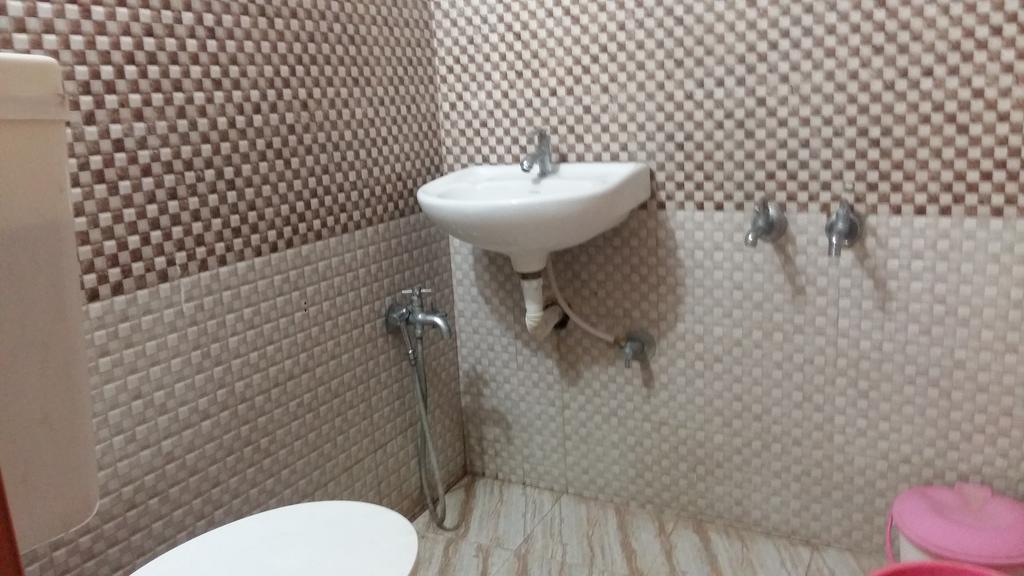 Niya Nest Homestay Коччи Экстерьер фото